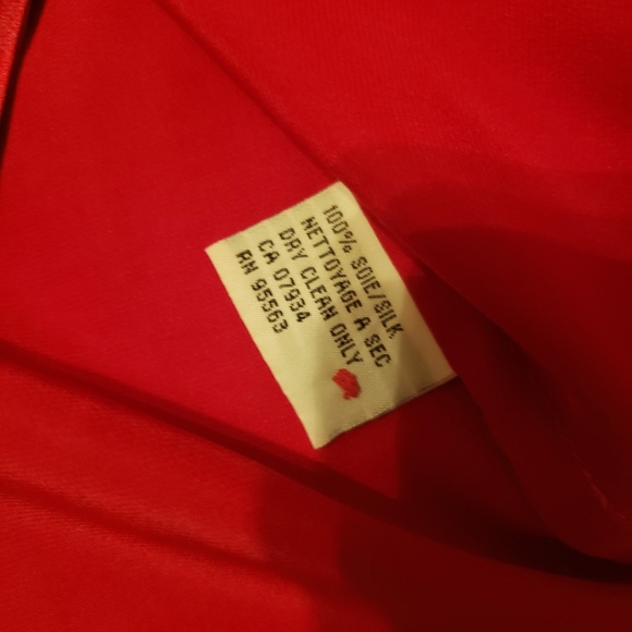 Simon Chang red silk button up - Picture 3 of 3